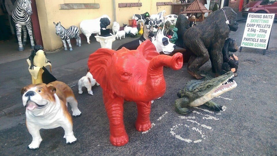 rosso red elephant statue